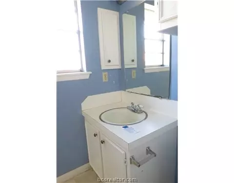 2600 Cypress, Bryan, TX 77803 photo 14