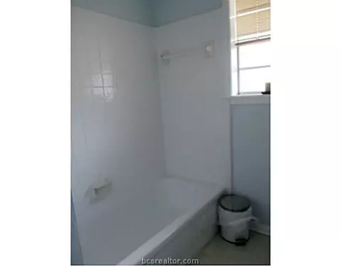 3510 Oakside Dr, Bryan, TX 77802 photo 15