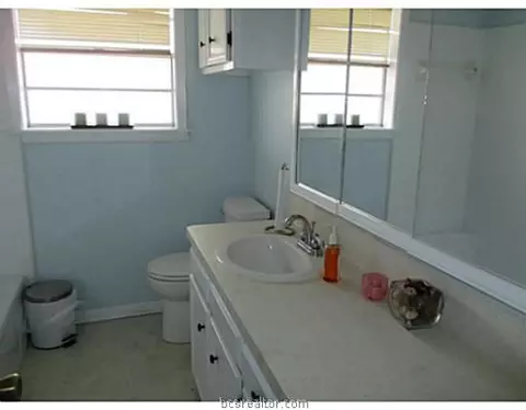 3510 Oakside Dr, Bryan, TX 77802 photo 14