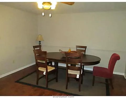 3510 Oakside Dr, Bryan, TX 77802 photo 7