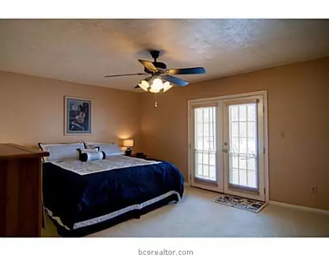 2803 Hillside Dr, Bryan, TX 77802 photo 13