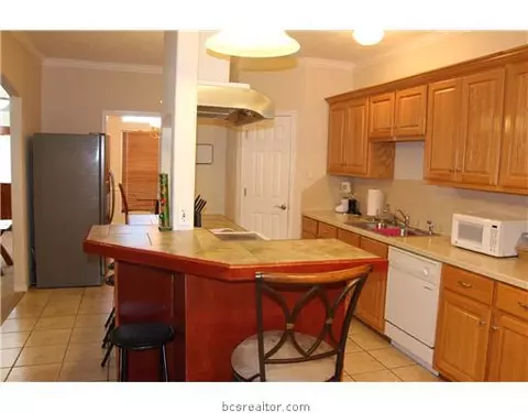 111 Ruby St, Caldwell, TX 77836 photo 3