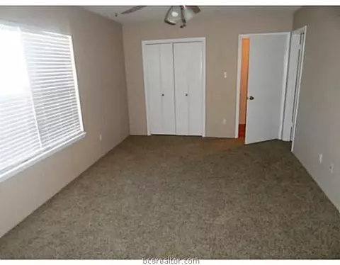 4721 Brompton Ln, Bryan, TX 77802 photo 8