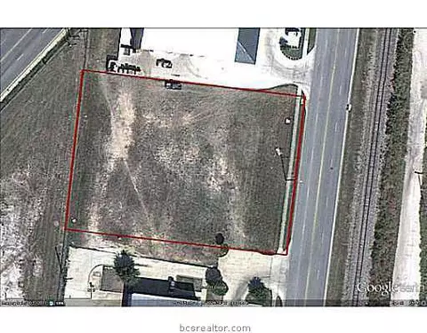1110 Finfeather Rd, Bryan, TX 77803 photo 5