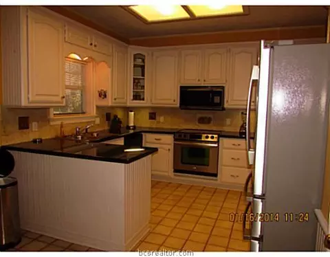 4734 Renwick Dr, Bryan, TX 77802 photo 8