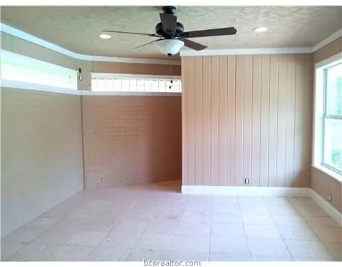 206 Redbud St, Bryan, TX 77801 photo 13
