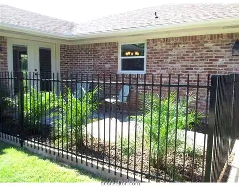 206 Redbud St, Bryan, TX 77801 photo 19