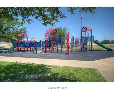 2700 Hickory Ct, Bryan, TX 77808 photo 17