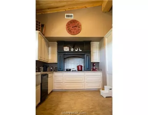 12032 Batson, Normangee, TX 77871 photo 8