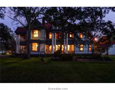400 E Texas St, Calvert, TX 77837 photo 19