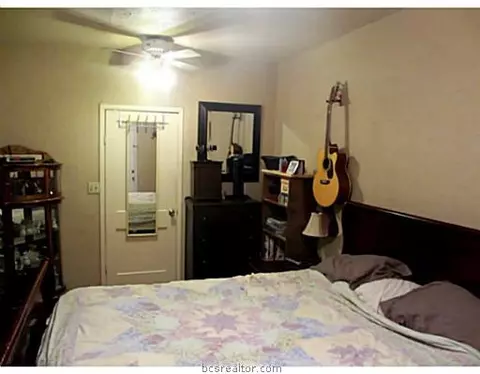 4100 Malvern St, Bryan, TX 77803 photo 7