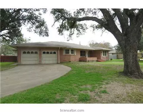 1500 29th E St E, Bryan, TX 77802 photo 1