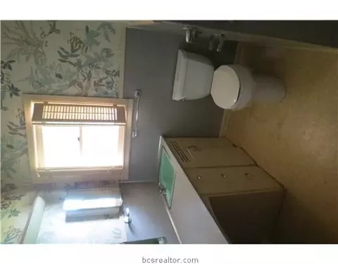1500 29th E St E, Bryan, TX 77802 photo 25