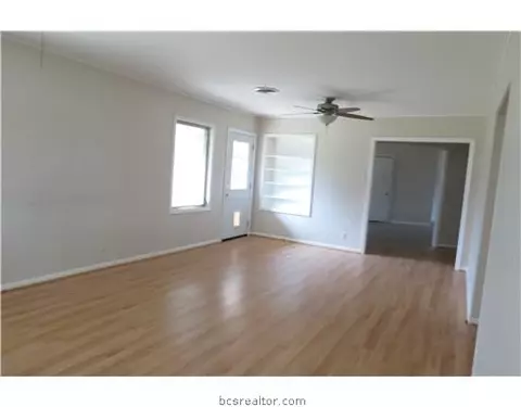 1500 29th E St E, Bryan, TX 77802 photo 7
