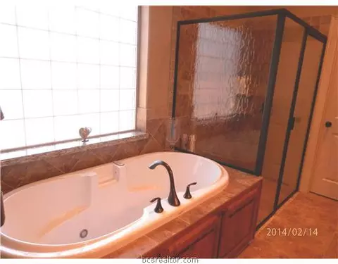 6597 Riverstone Dr, Bryan, TX 77808 photo 10