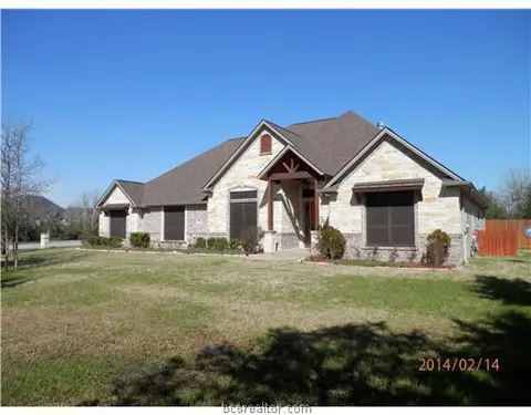 6597 Riverstone Dr, Bryan, TX 77808 photo 1