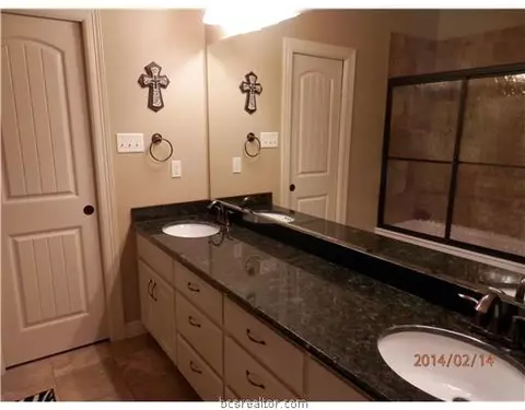 6597 Riverstone Dr, Bryan, TX 77808 photo 14