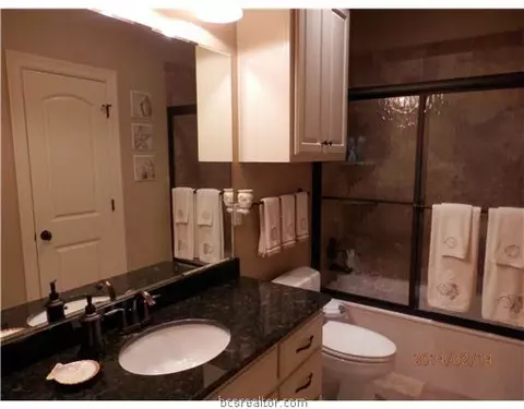 6597 Riverstone Dr, Bryan, TX 77808 photo 12