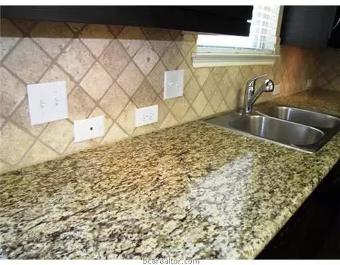 3097 Positano, Bryan, TX 77808 photo 8