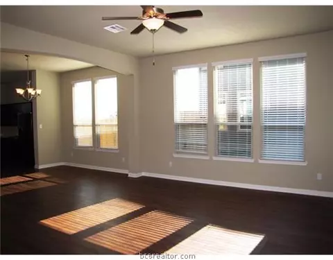 3097 Positano, Bryan, TX 77808 photo 4