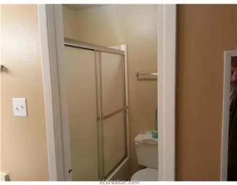 1107 Verde Dr, Bryan, TX 77801 photo 11