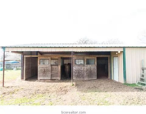 11204 Forsthoff Rd, Bryan, TX 77808 photo 14