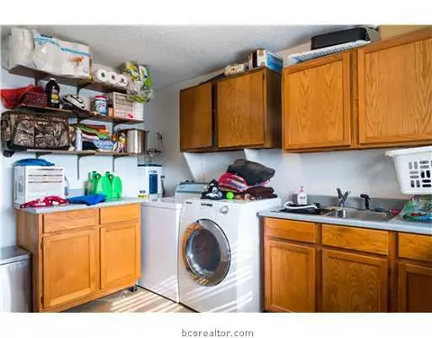 11204 Forsthoff Rd, Bryan, TX 77808 photo 9