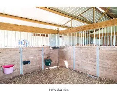 11204 Forsthoff Rd, Bryan, TX 77808 photo 15
