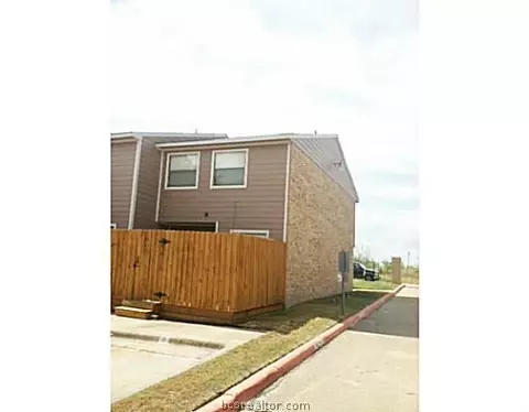 2807 Wildflower Dr, Bryan, TX 77802 photo 7