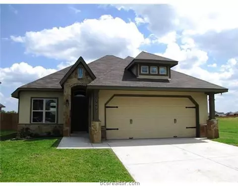 1092 Venice Dr, Bryan, TX 77808 photo 1