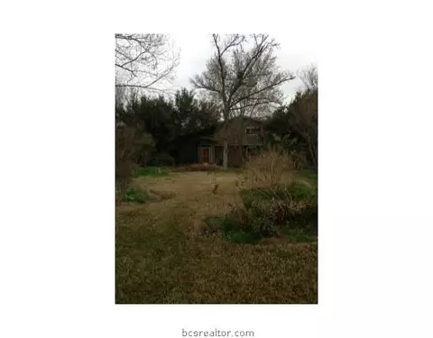 917 Park Ln, Bryan, TX 77802 photo 2