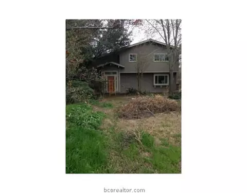 917 Park Ln, Bryan, TX 77802 photo 3