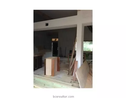 917 Park Ln, Bryan, TX 77802 photo 14