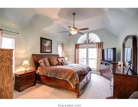4579 Cliff Rd, Bryan, TX 77808 photo 17