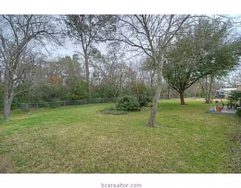 2313 Wayside Dr, Bryan, TX 77802 photo 14