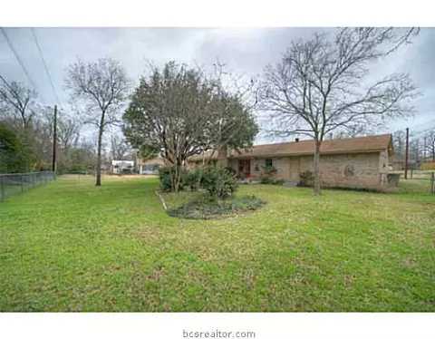 2313 Wayside Dr, Bryan, TX 77802 photo 13