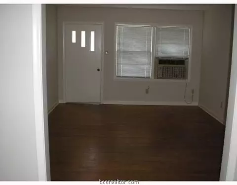 116 Ehlinger Dr, Bryan, TX 77801 photo 1
