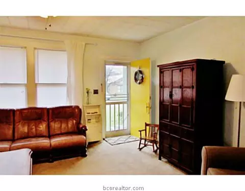 1109 E 25th St, Bryan, TX 77803 photo 12