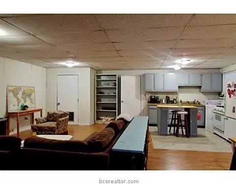 1109 E 25th St, Bryan, TX 77803 photo 21