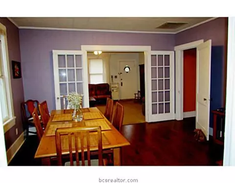 1109 E 25th St, Bryan, TX 77803 photo 9
