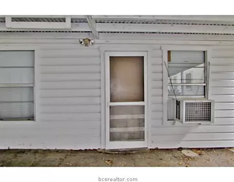 1109 E 25th St, Bryan, TX 77803 photo 17