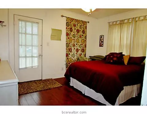 1109 E 25th St, Bryan, TX 77803 photo 16
