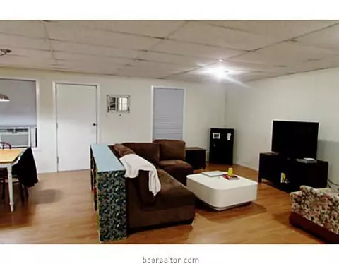 1109 E 25th St, Bryan, TX 77803 photo 22