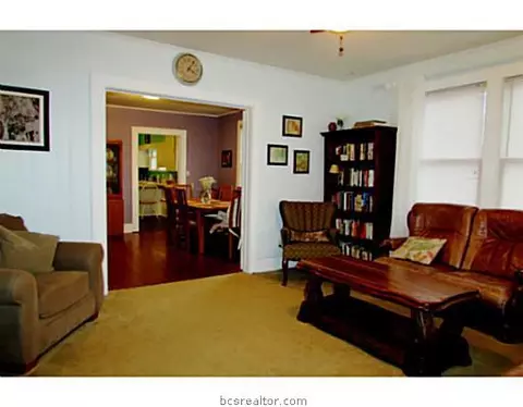 1109 E 25th St, Bryan, TX 77803 photo 10