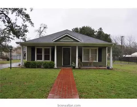 904 E 30th, Bryan, TX 77803 photo 1