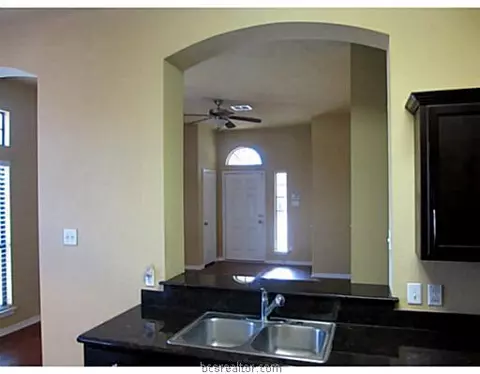 2024 Mountain Wind, Bryan, TX 77807 photo 7
