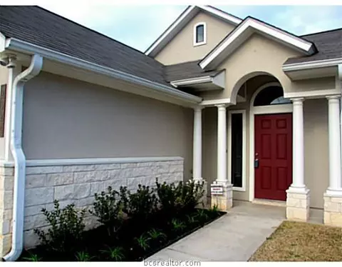 2024 Mountain Wind, Bryan, TX 77807 photo 2