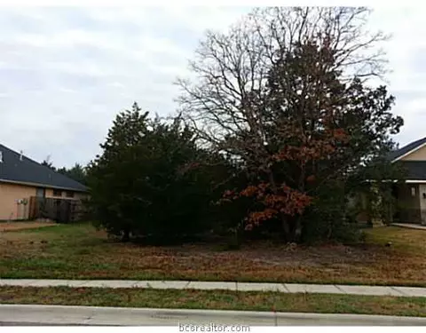 2113 Ella Ln, Bryan, TX 77802 photo 1