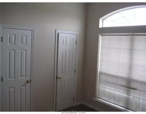 2310 Mercers, Bryan, TX 77808 photo 11