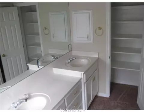 2310 Mercers, Bryan, TX 77808 photo 7